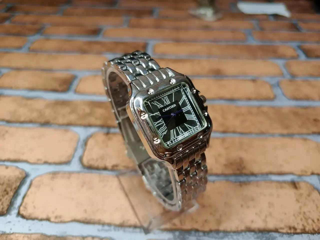 Новые женские часы Cartier - Аксессуары (Одежда) в Владивосток