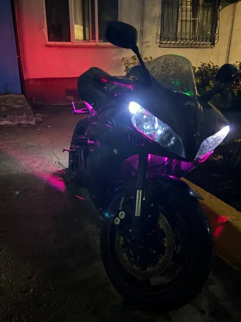 Yamaha R1 в отличном состоянии - Компрессоры в Владивосток