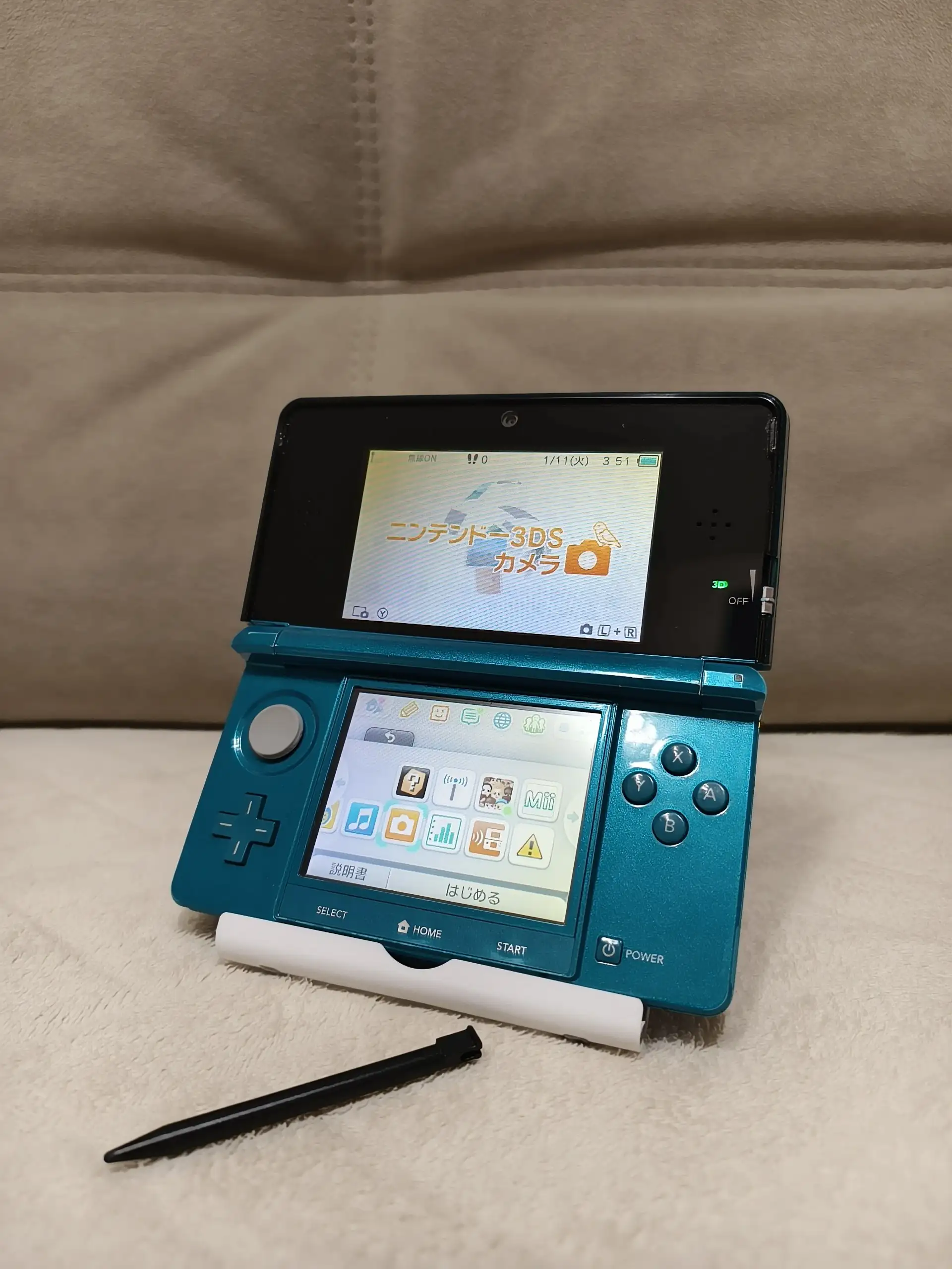 Продам Nintendo 3DS - Игровые приставки (Электроника) в Владивосток