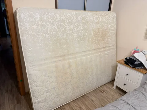 Матрас 160x200 в хорошем состоянии - Садовая мебель в Владивосток