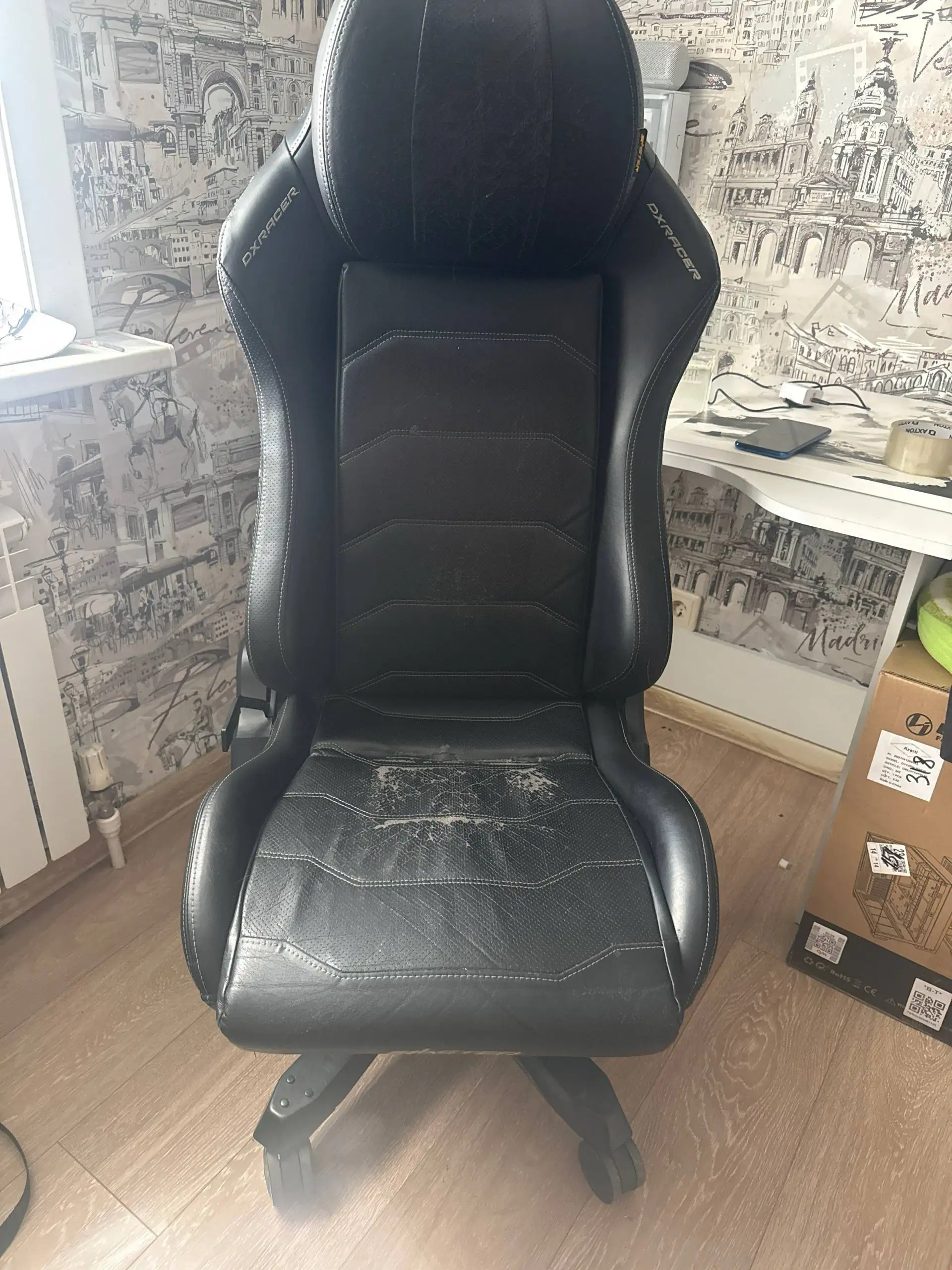 Игровое кресло DxRacer Master - Игровые кресла (Электроника) в Владивосток