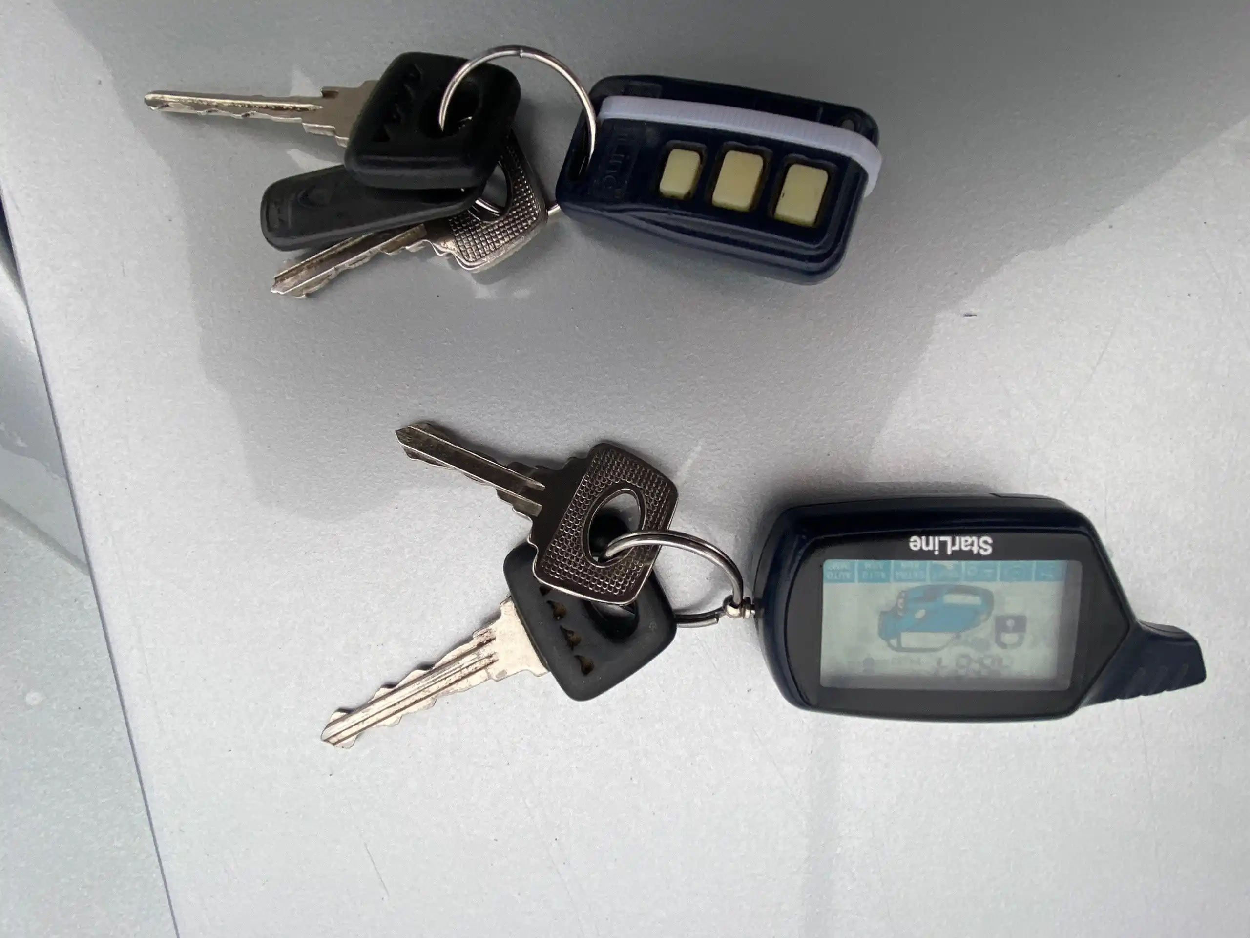 Продажа автомобиля ВАЗ 2108 2000 года