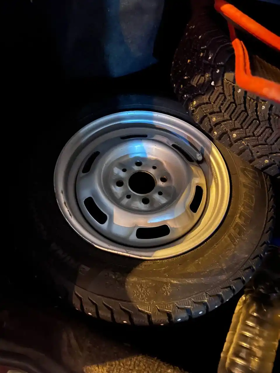 Комплект зимней резины с штампами r13, 4х98