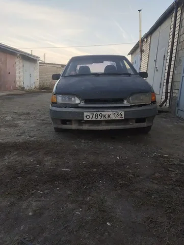 Автомобиль 2002 года на полном ходу - Авто в Волгоградская область