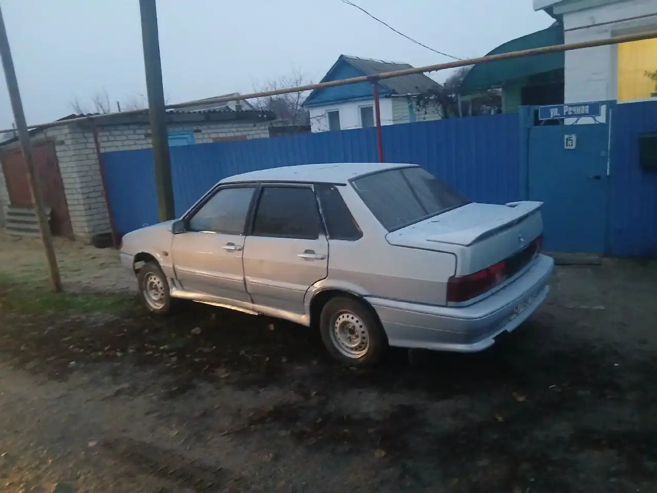 Автомобиль 2005 года в хорошем состоянии