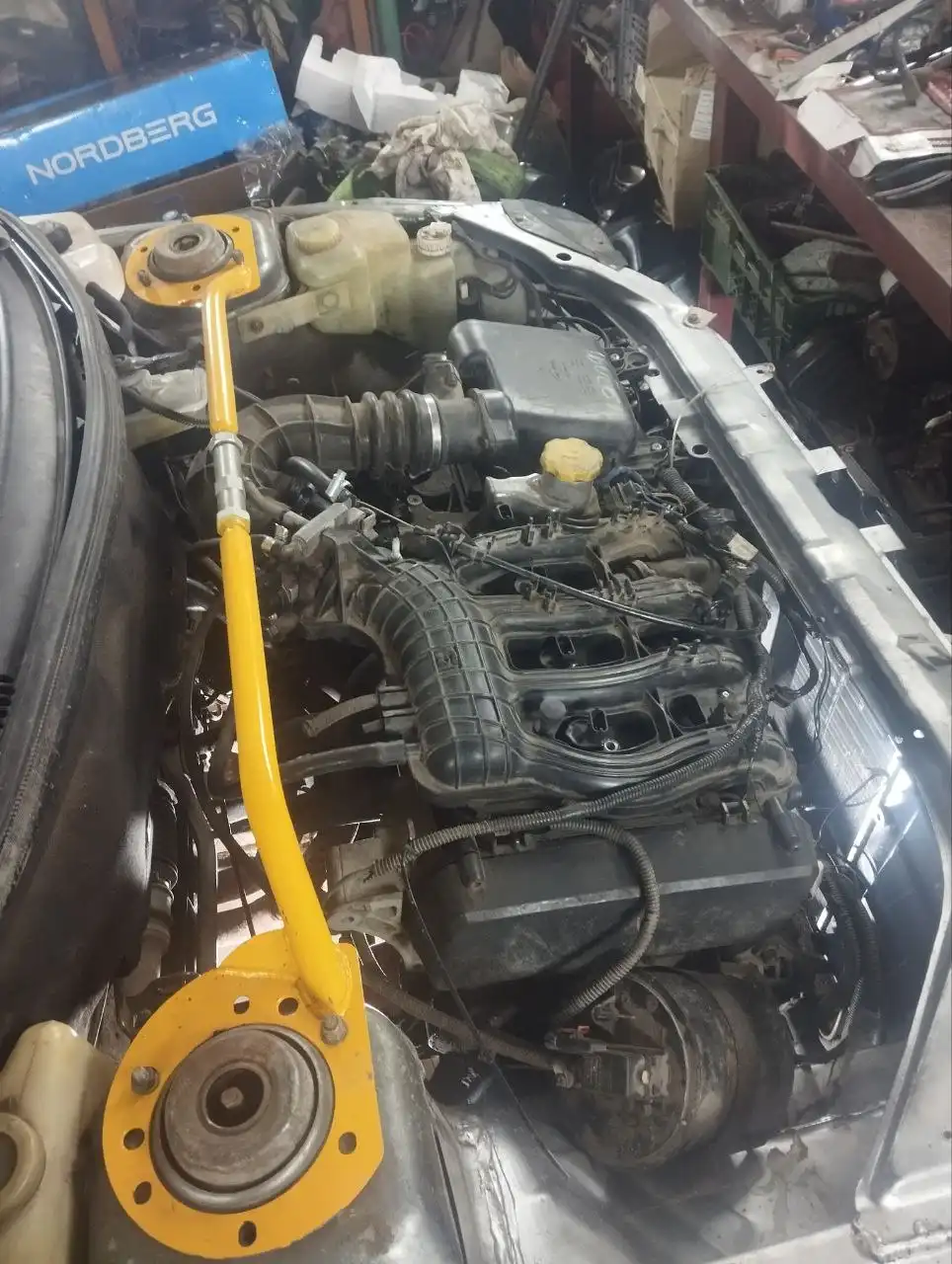 Запчасти ВАЗ 2112 2006 года