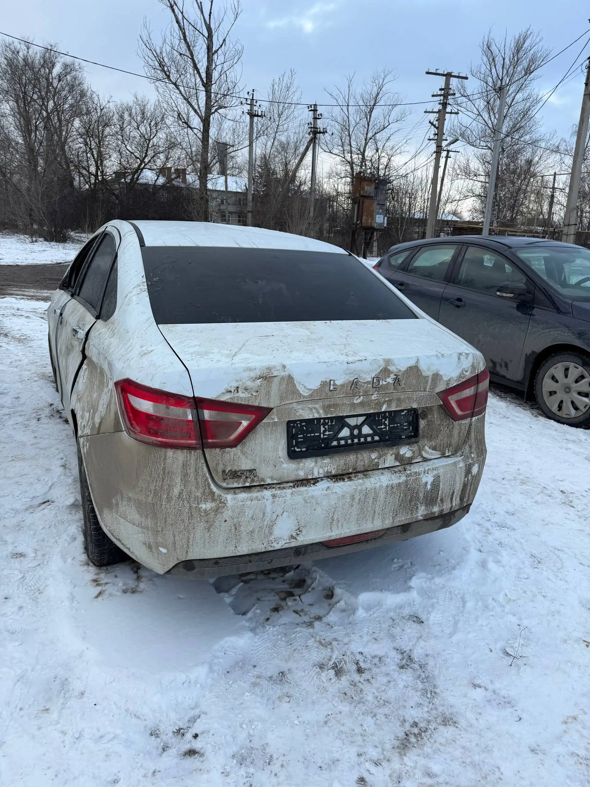 Автомобиль 2016 года с чистыми документами