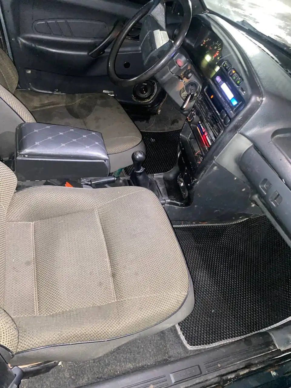 Продажа ВАЗ 2114 с чистыми документами