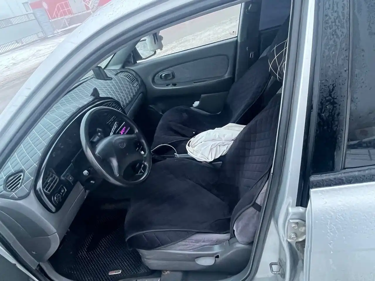 Продажа автомобиля Kia Spectra