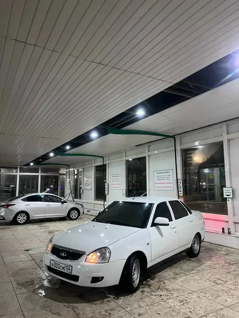 Продажа автомобиля Лада Приора 2014 года - Легковые автомобили в Волгоградская область