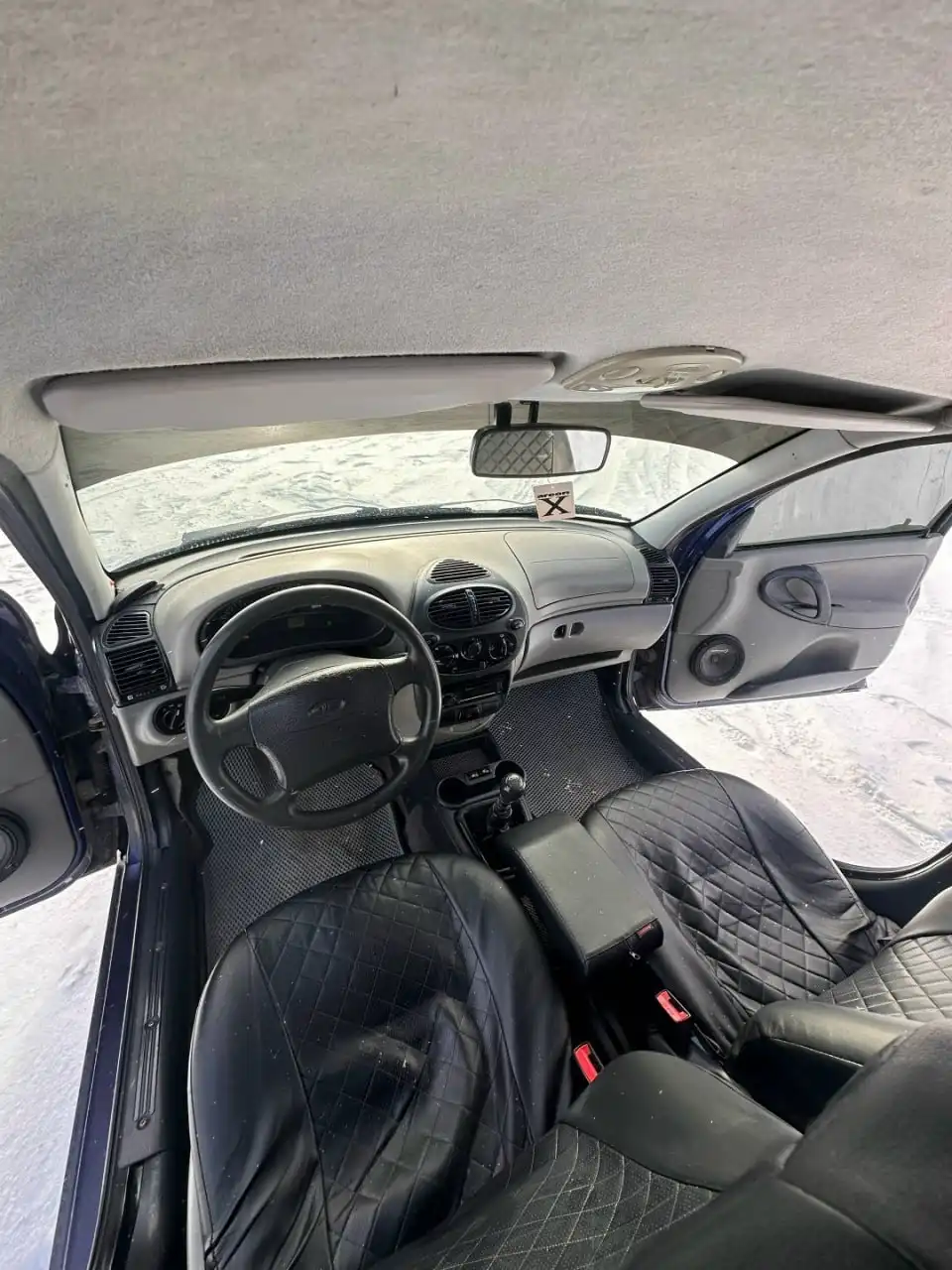 Продажа Lada Kalina 2012 года в комплектации Люкс - Легковые автомобили (Авто) в Волгоград