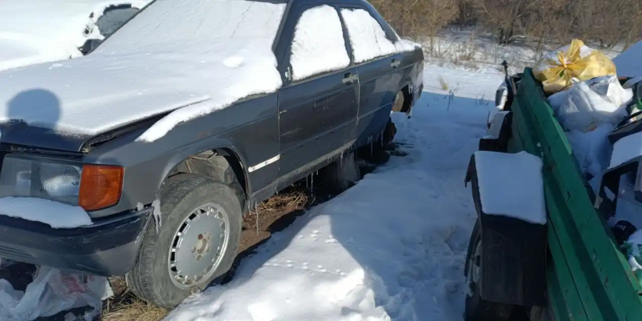 Продам кузов Mercedes 190 - Кузов (Авто) в Волгоград