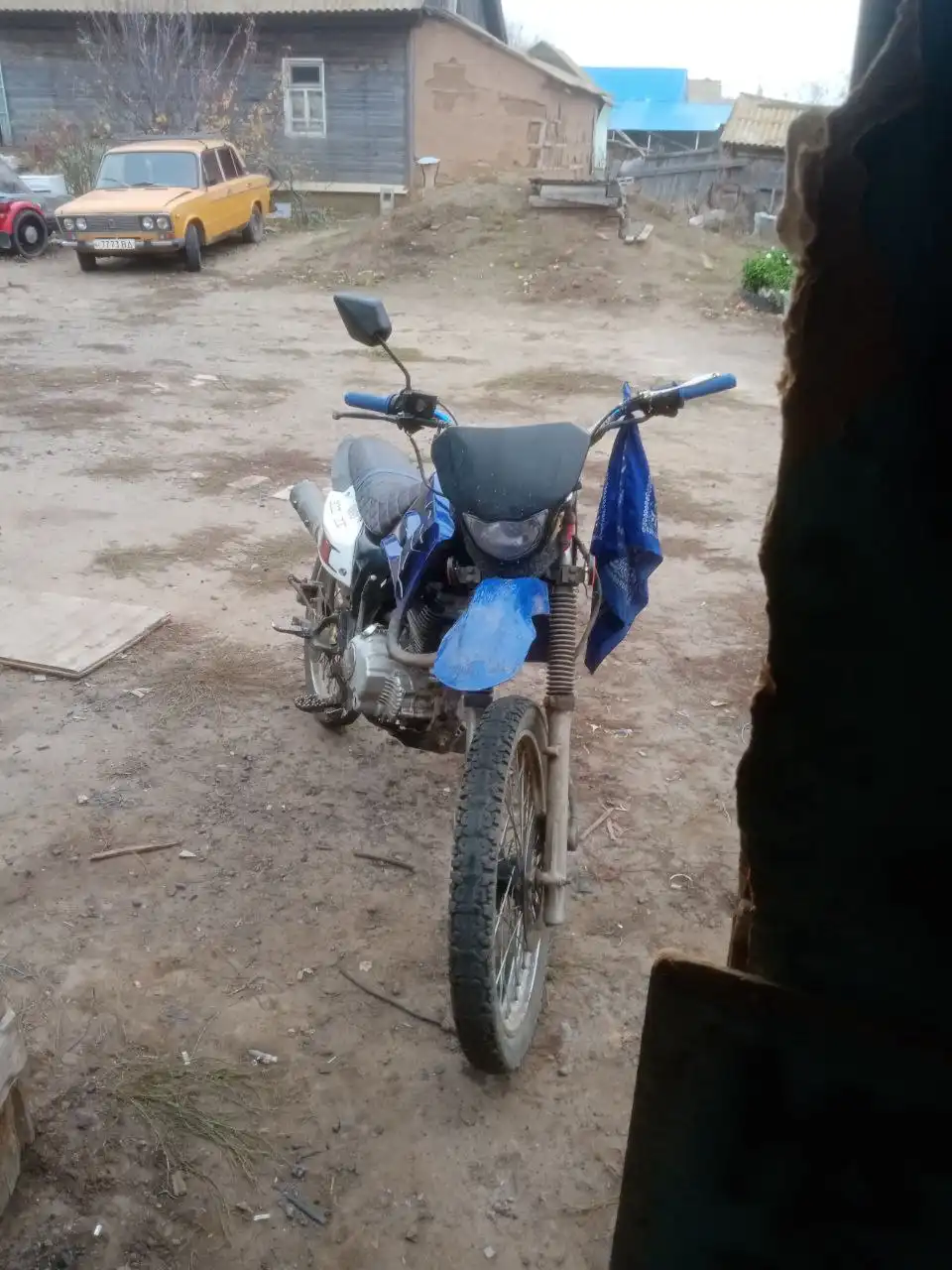 Продам мотоцикл 200 кубов - Мотоциклы (Авто) в Волгоград