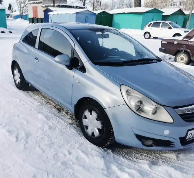 Продажа Opel Corsa 2008 г.в. с зеленой автопокраской - Легковые автомобили (Авто) в Волгоград