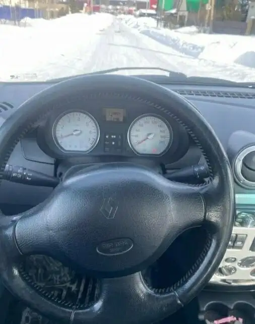 Продажа Renault Logan 2011 года в хорошем состоянии - Легковые автомобили (Авто) в Волгоград