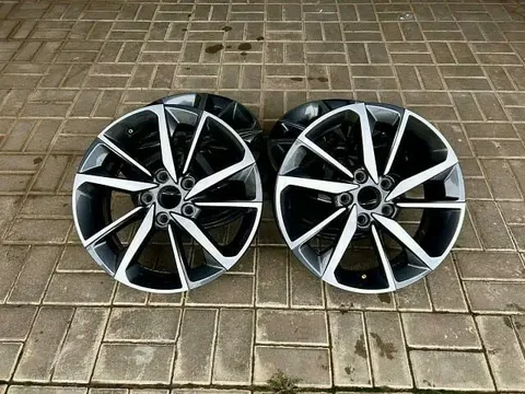 Литые диски Geely 6.5×R17 5×114.3 - Авто в Волгоградская область