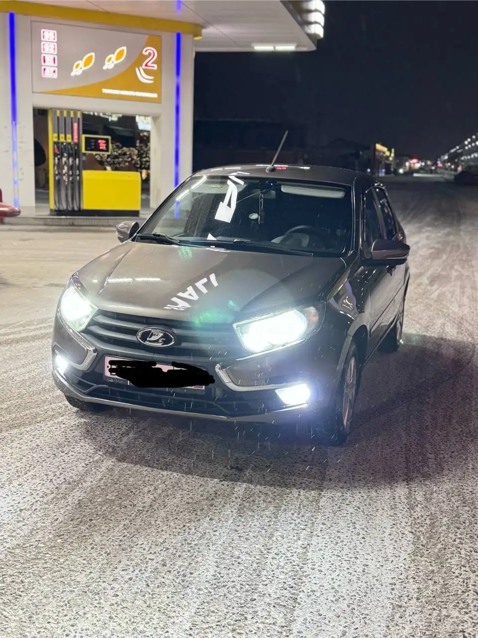 Продажа автомобиля 2018 года с идеальным состоянием - Легковые автомобили (Авто) в Волгоград