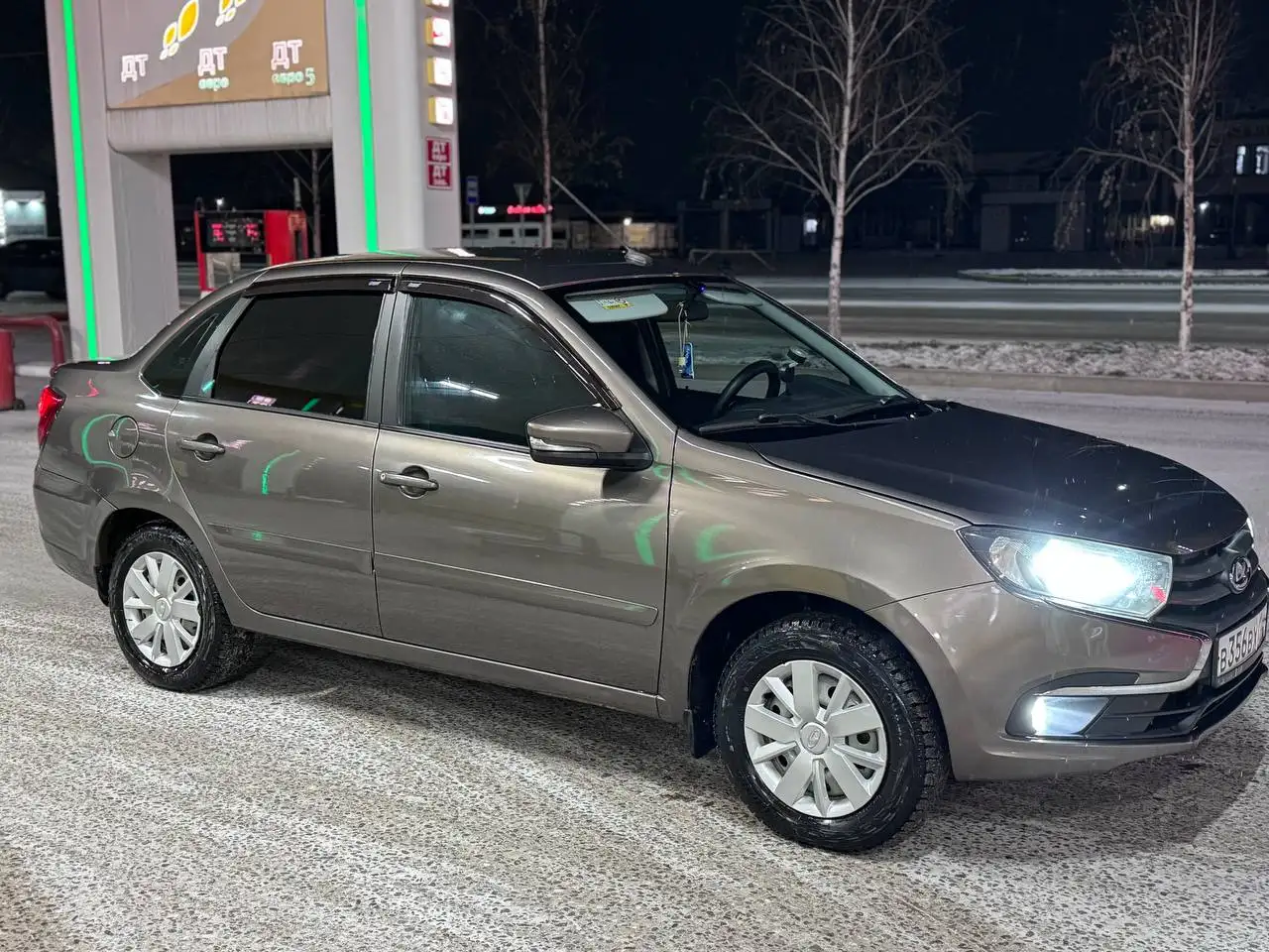 Продажа автомобиля 2018 года с идеальным состоянием - Легковые автомобили (Авто) в Волгоград