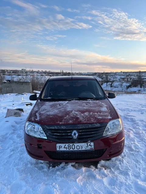 Продажа Renault Logan 2010 года - Автомобили в Волгоград