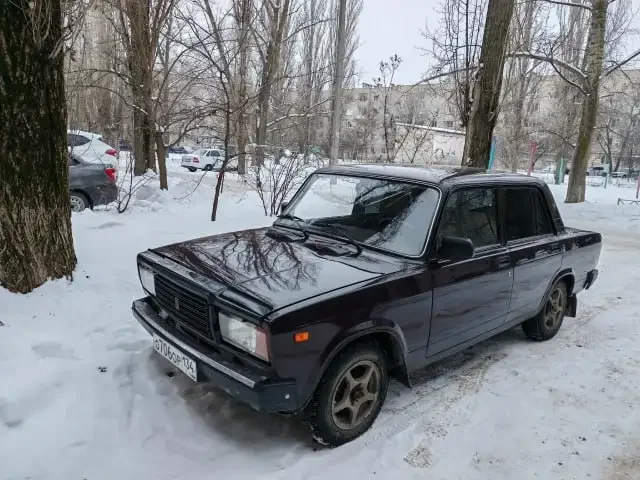 Автомобиль 2009 года в отличном состоянии - Внедорожник в Волгоград