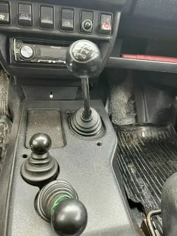 Продам ВАЗ Ниву 21213 2001 г.в. в хорошем состоянии - Легковые автомобили (Авто) в Неизвестно