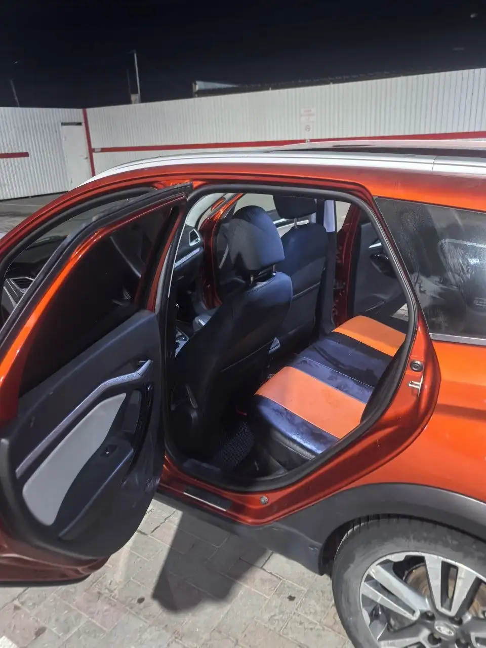 Продажа Lada Vesta SW Cross 2019 года - Авто в Волгоград