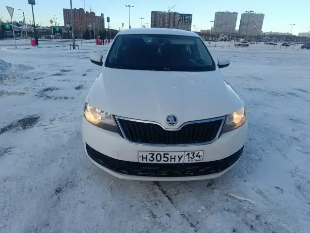 Шкода Рапид 2017 года в Волгограде - Авто в Волгоград
