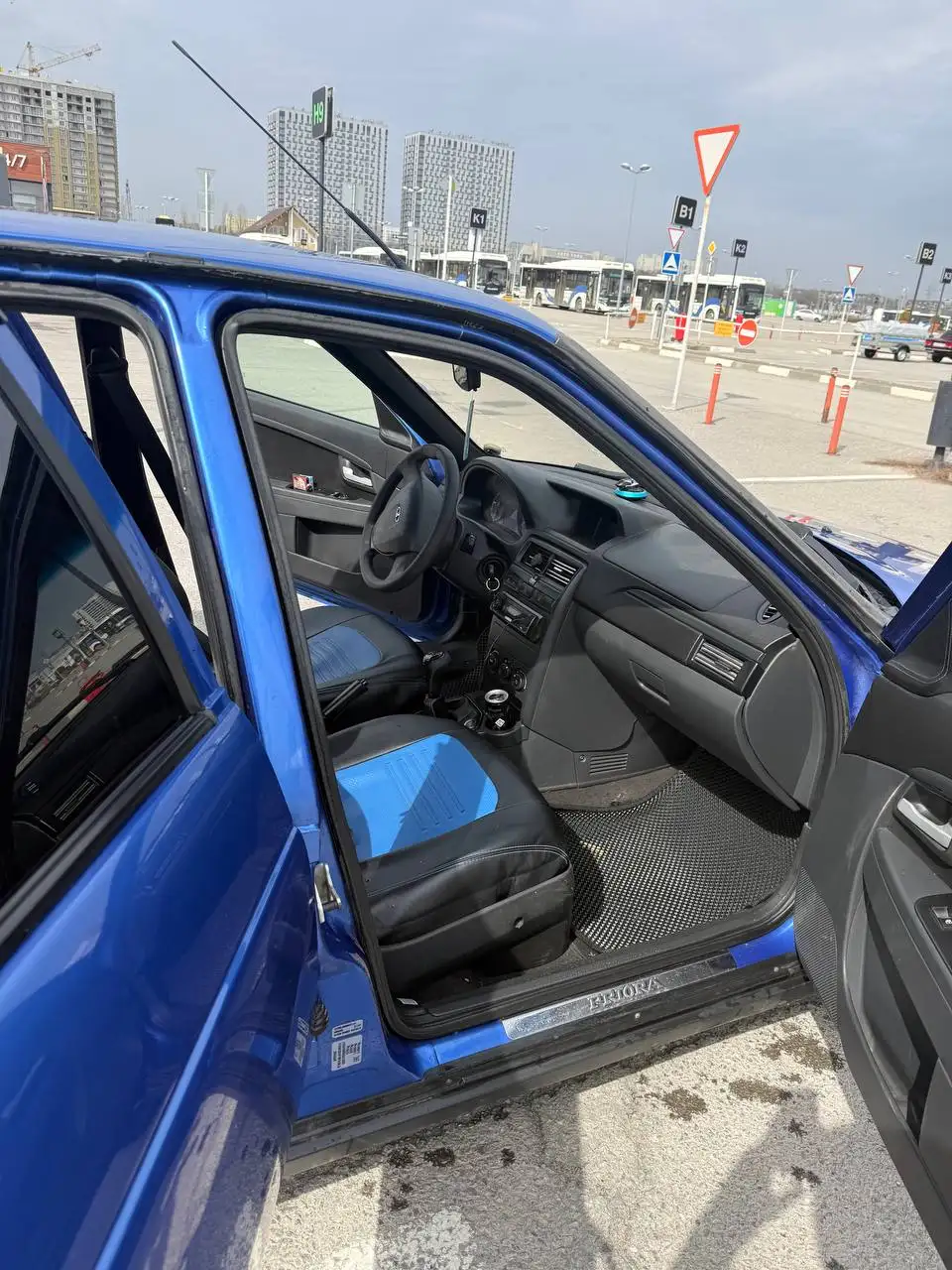 Продам автомобиль 2017 года с кондиционером, АБС, подогревом сидений и электрозеркалами - Авто в Волгоград