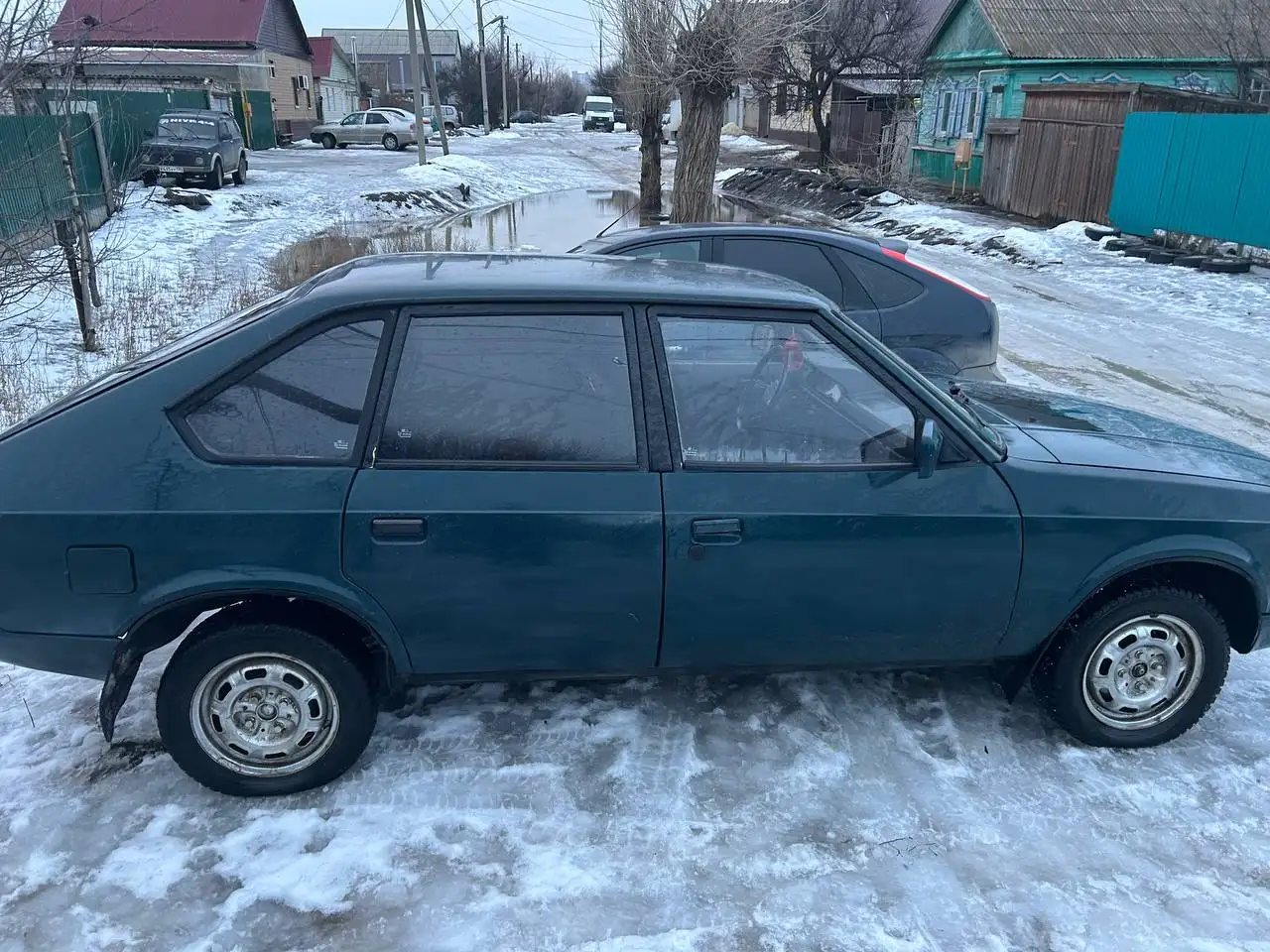 Продажа автомобилей Иж и Москвич с запчастями - Авто в Волгоградская область