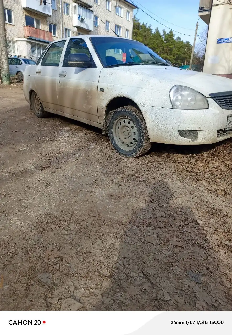 Продажа Лады Приоры с улучшенной комплектацией - Легковые автомобили (Авто) в Волгоград