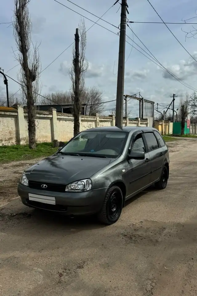 Продажа Лада Калина 2010 года - Легковые автомобили (Авто) в Волгоград