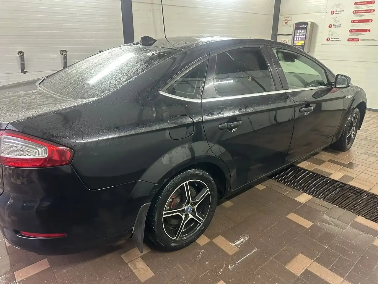 Автомобиль 2011 года 1.6 механика - Легковые автомобили (Авто) в Волгоград