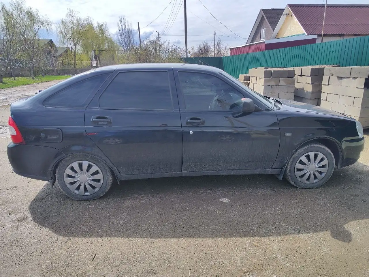 Lada Priora 2011 - Легковые автомобили (Авто) в Волжский