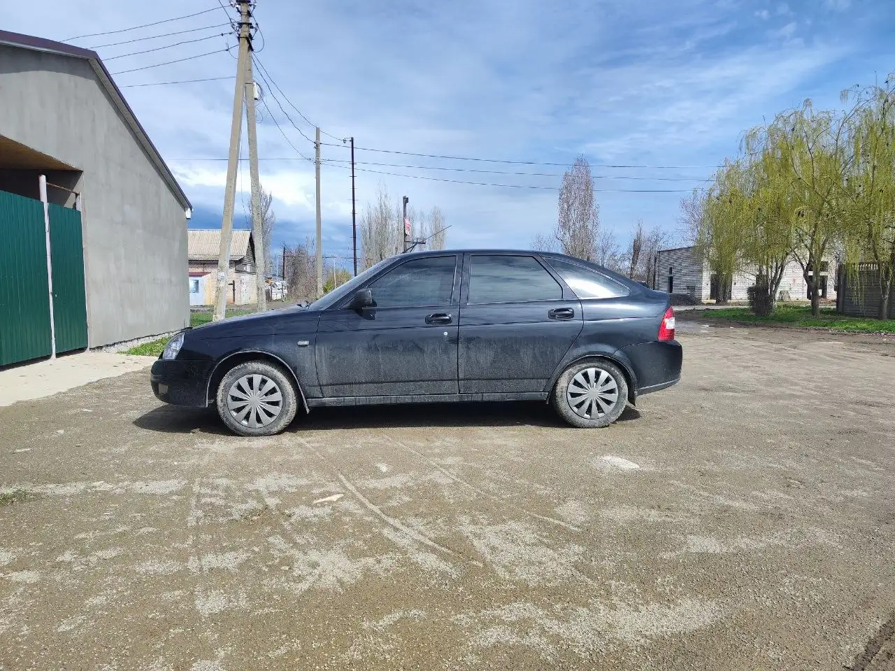 Lada Priora 2011 - Легковые автомобили (Авто) в Волжский