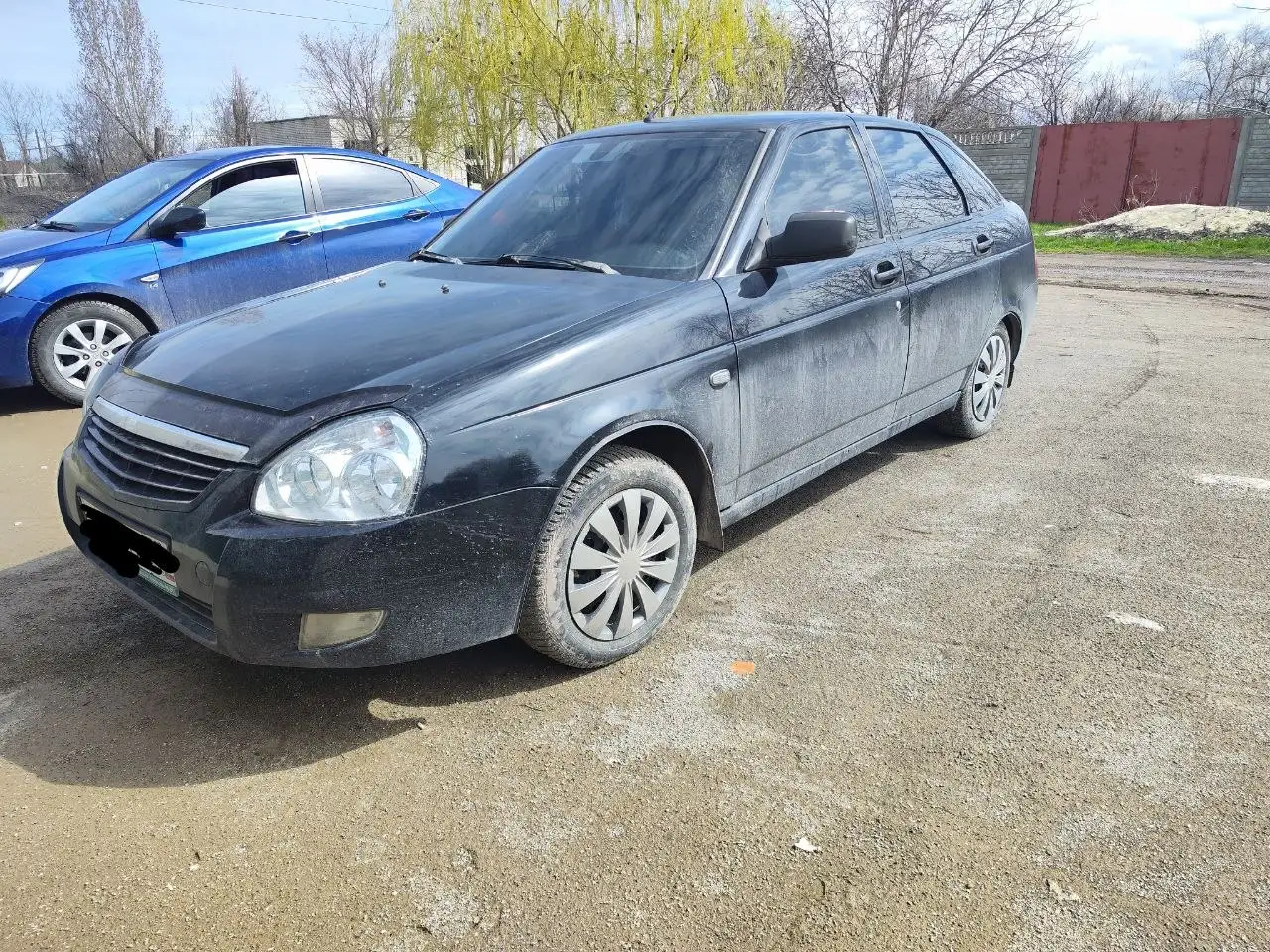 Продажа Лада Приора хэтчбек 2011 - автомобили с пробегом (Авто) в Волжский