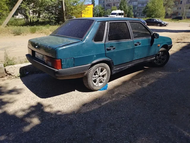 ВАЗ 21099 2000 год - Легковые автомобили в Жирновск