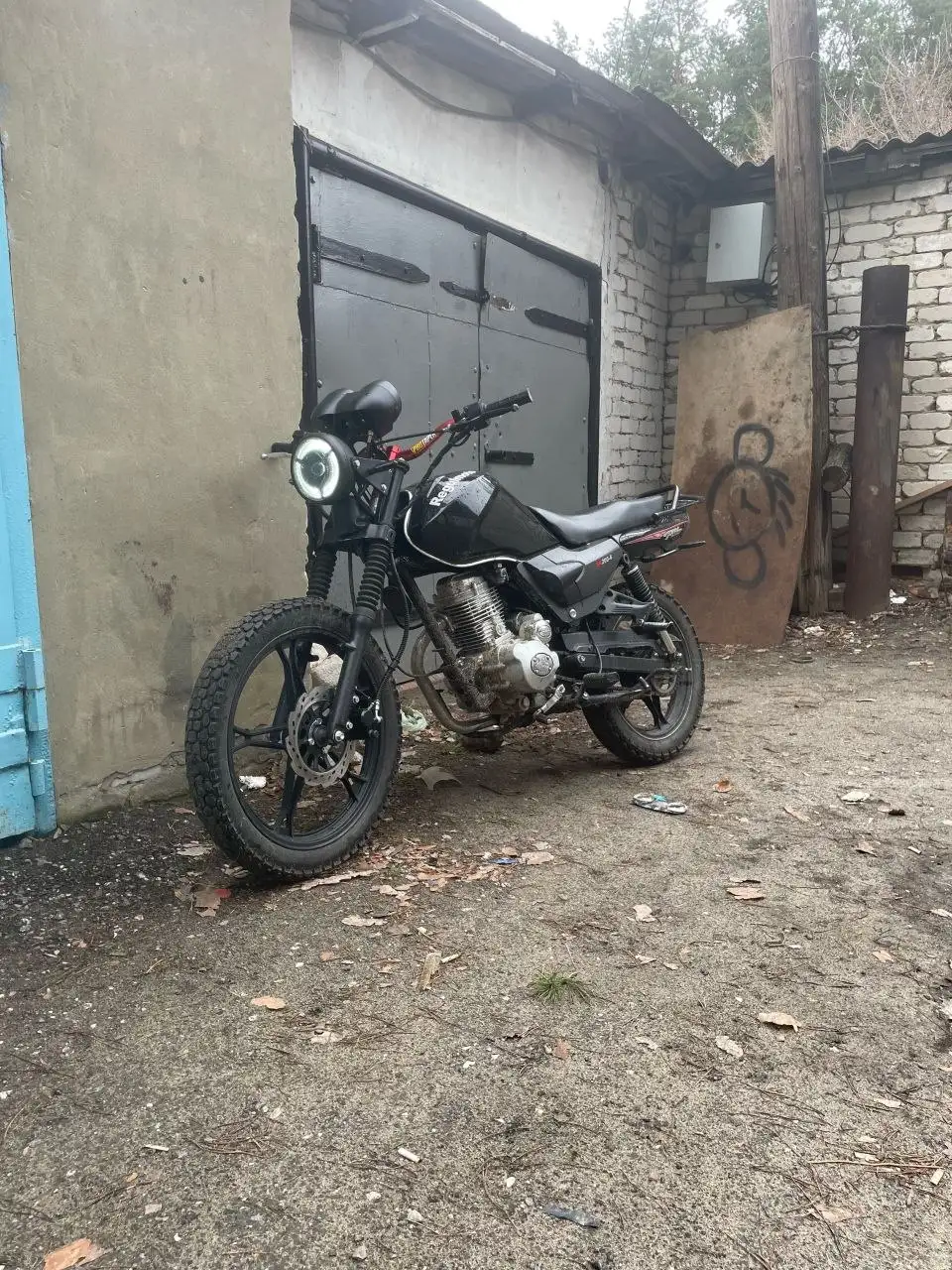 Мопед 200 кубов - Авто в Жирновск