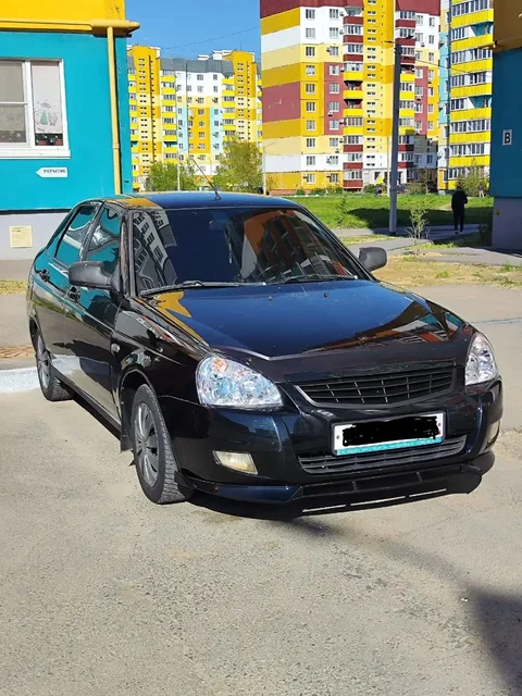 Продажа автомобиля 2011 года - Легковые автомобили в Волжский