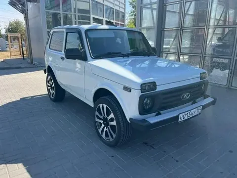 Идеальное состояние 2024 год, колеса r18, сигнализация с автозапуском, цена 850000 - Легковые авто в Волгоград
