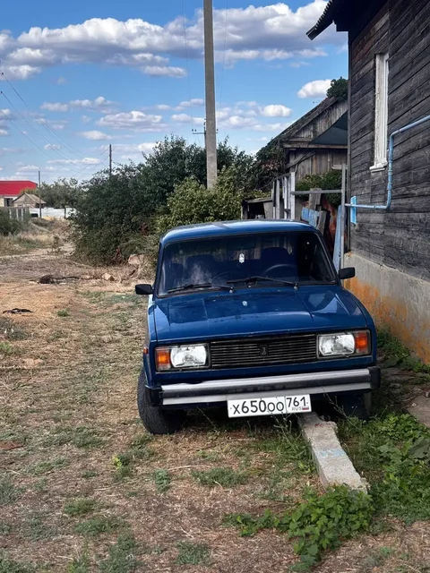 ВАЗ 2105, 2000 год, на ходу, в родном окрасе - Конфорки для плиты в Волгоград