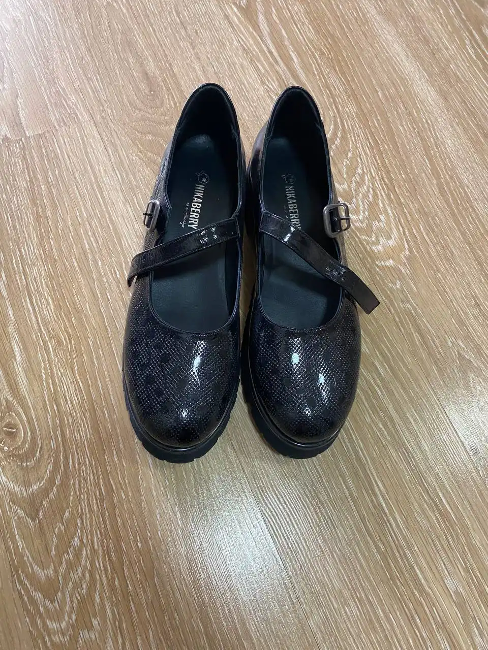 Туфли лаковая кожа размер 44