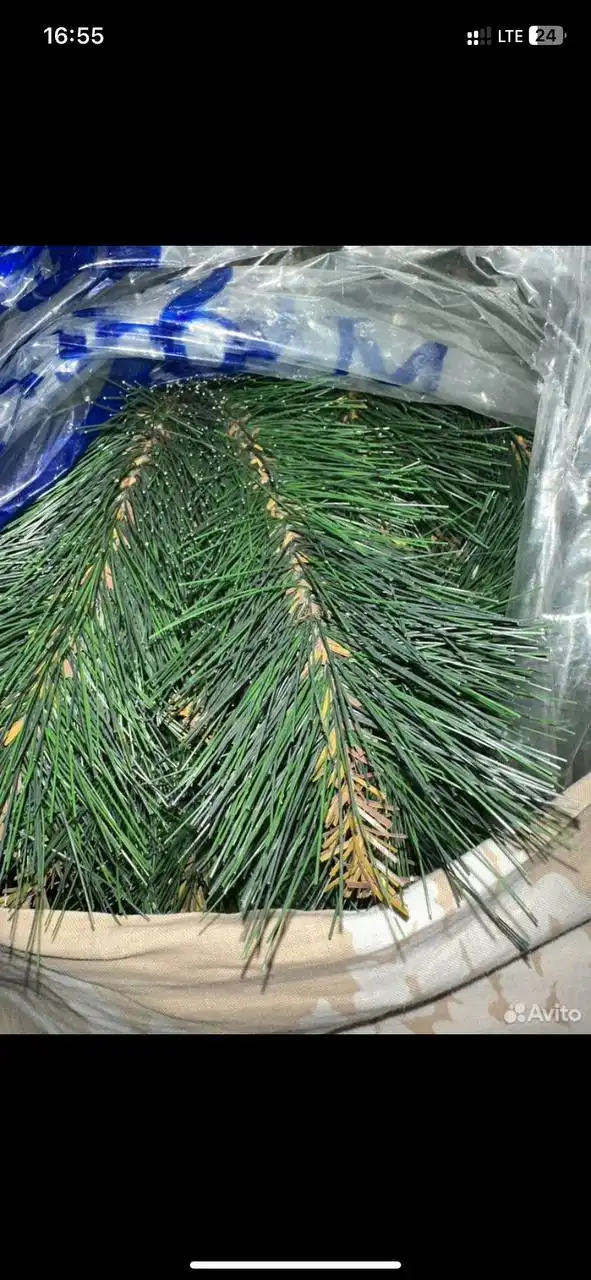 Продам елку 180см с игрушками