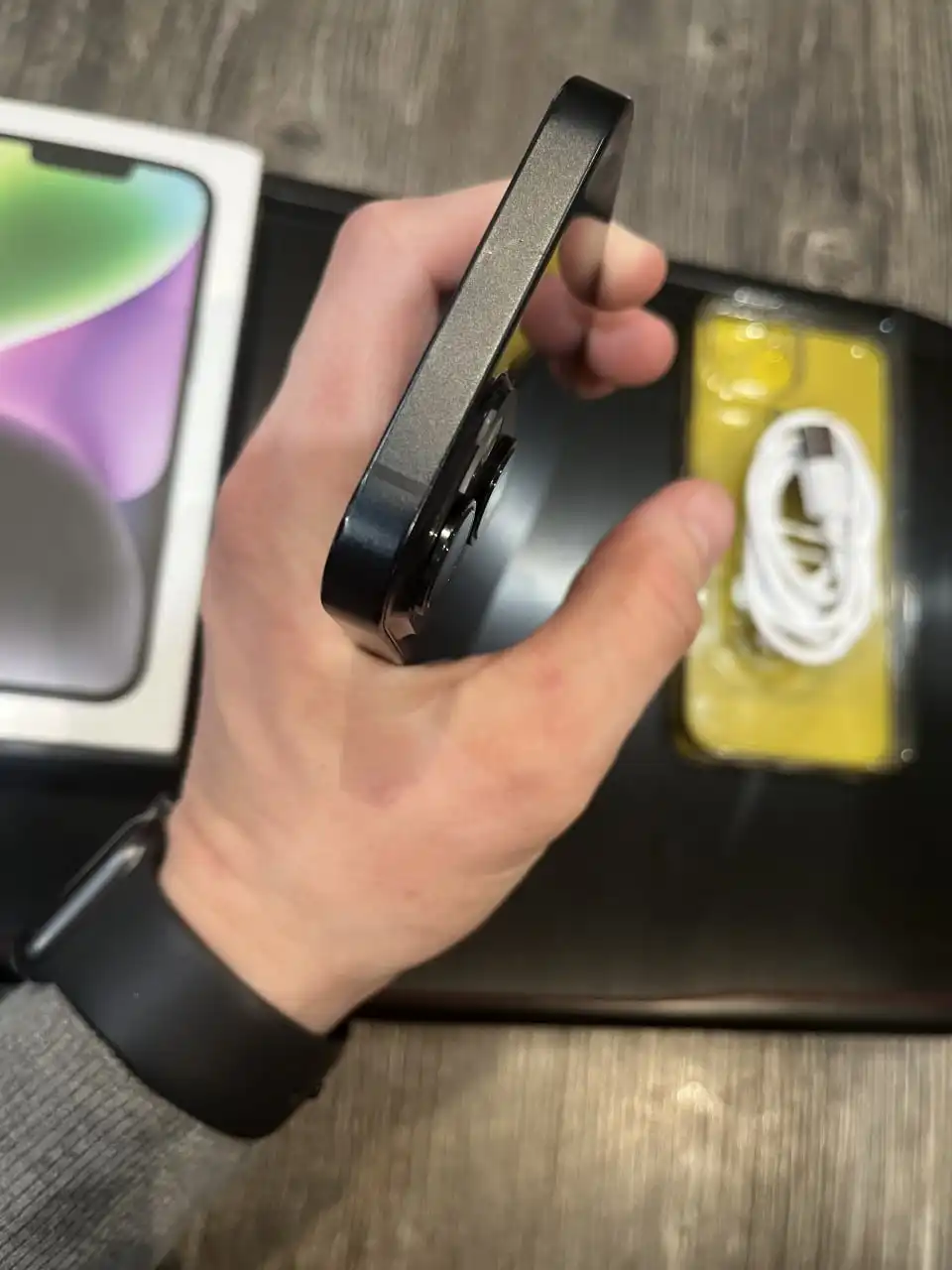 iPhone 14 128 ГБ Черного цвета - Смартфоны (Электроника) в Ставрополь