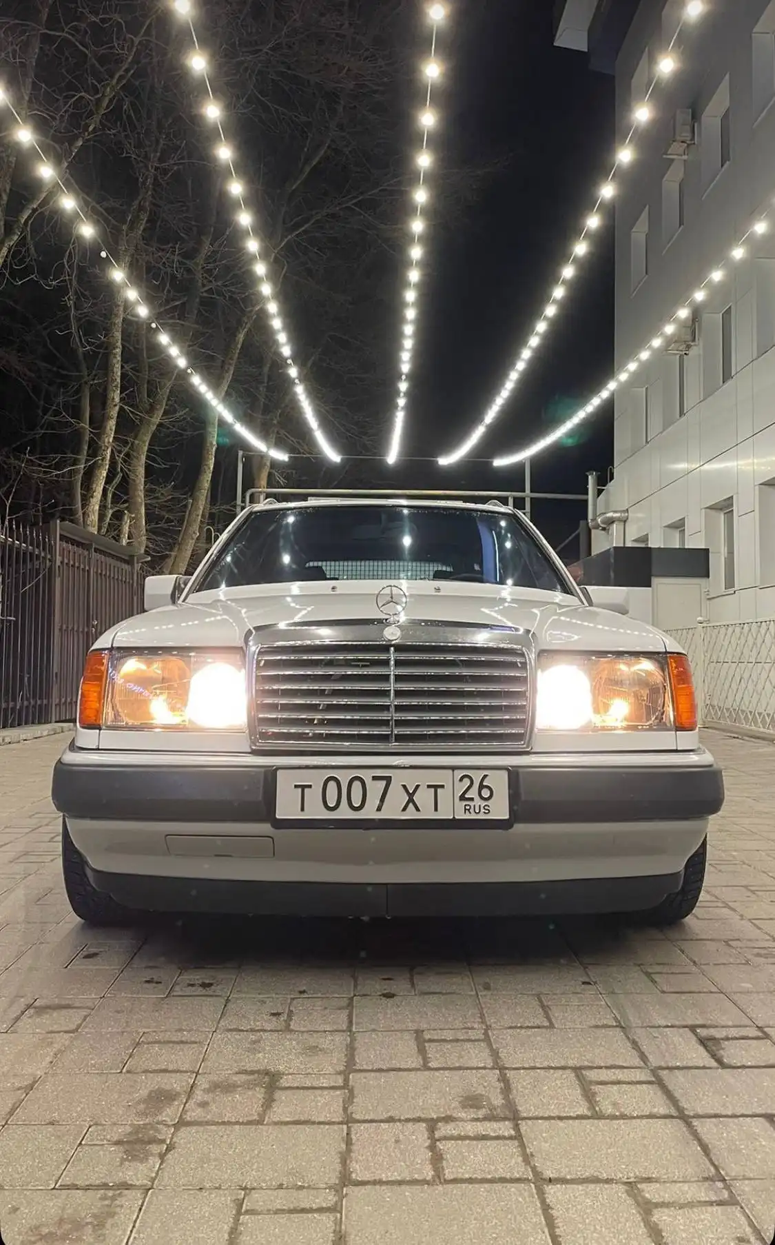Продается Мерседес W124 E200 1990 года - Авто в Ставрополь