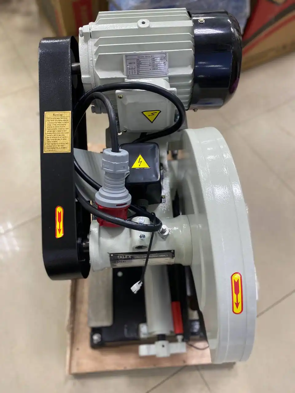 Отрезной станок по металлу STALEX 400М/3 с уценкой - Барахолка в Краснодар