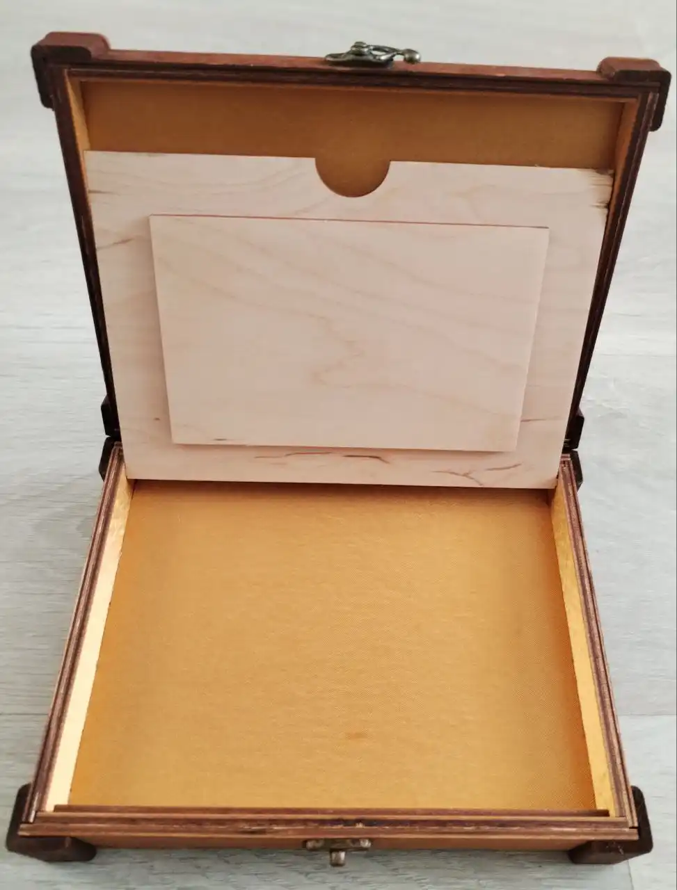 Сундучок детский новый