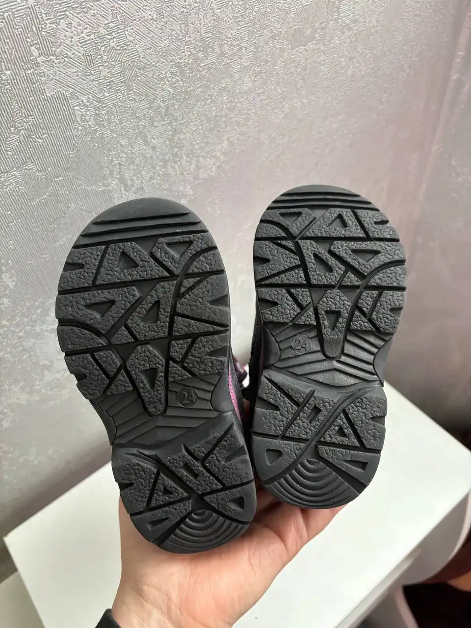 Зимние сапожки на меху 24 размер