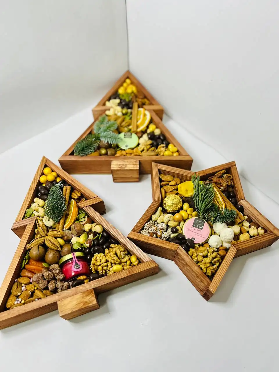 Новогодний подарок с практичным блеском