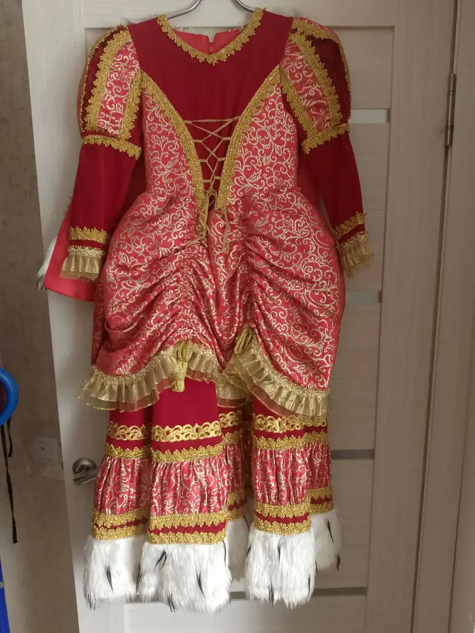 Продам новогодний костюм