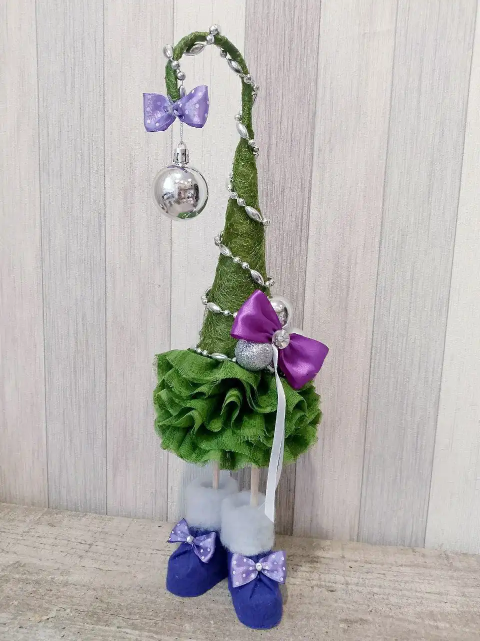 Ёлочка красавица